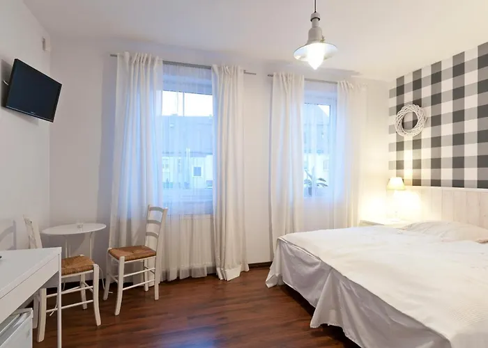 Pinokio ゲストハウス